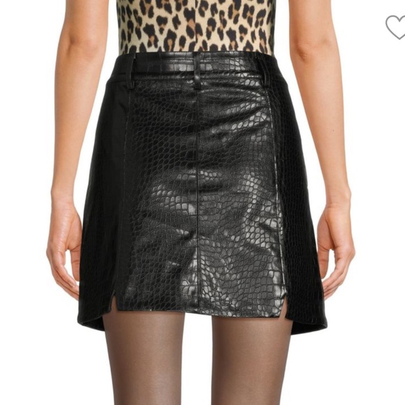 NWT SAM EDELMAN FAUX LEATHER CROC PRINT BUTTON MINI SKIRT SIZE S/XS - Picture 2 of 11